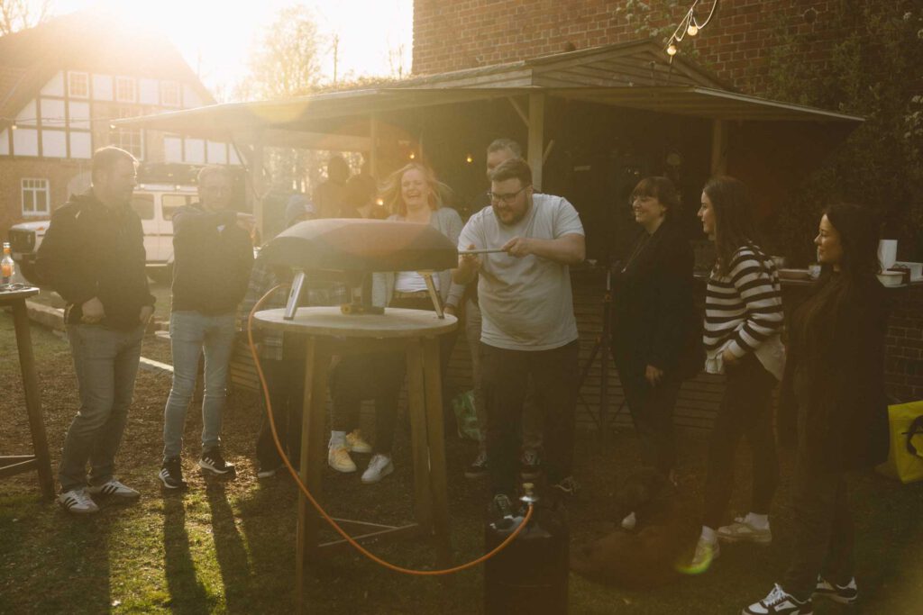 Home 1 CLASSIC Marketing Team