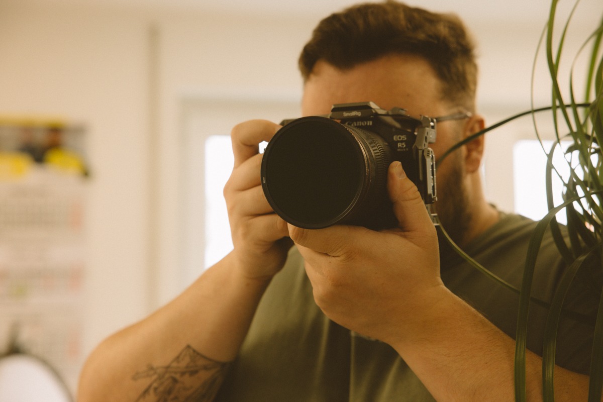 Werbefotografie 12 CL Marketing Buero Farbe 70